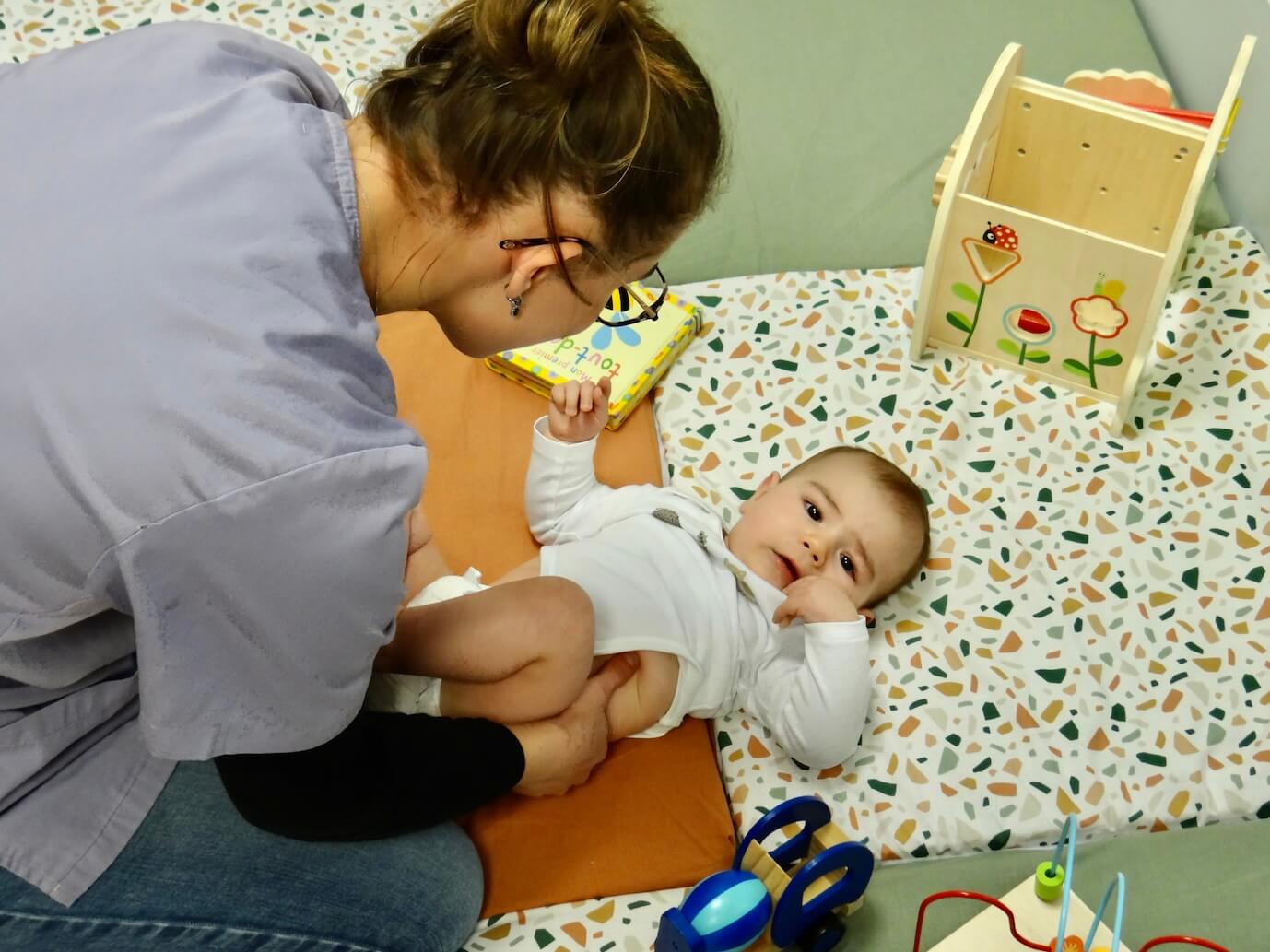 Ostéopathe bébé feurs